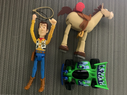 Toy story woody plus 2 - ,