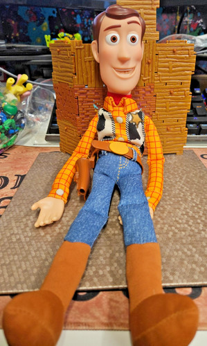 Woody toy story articulated - woody,